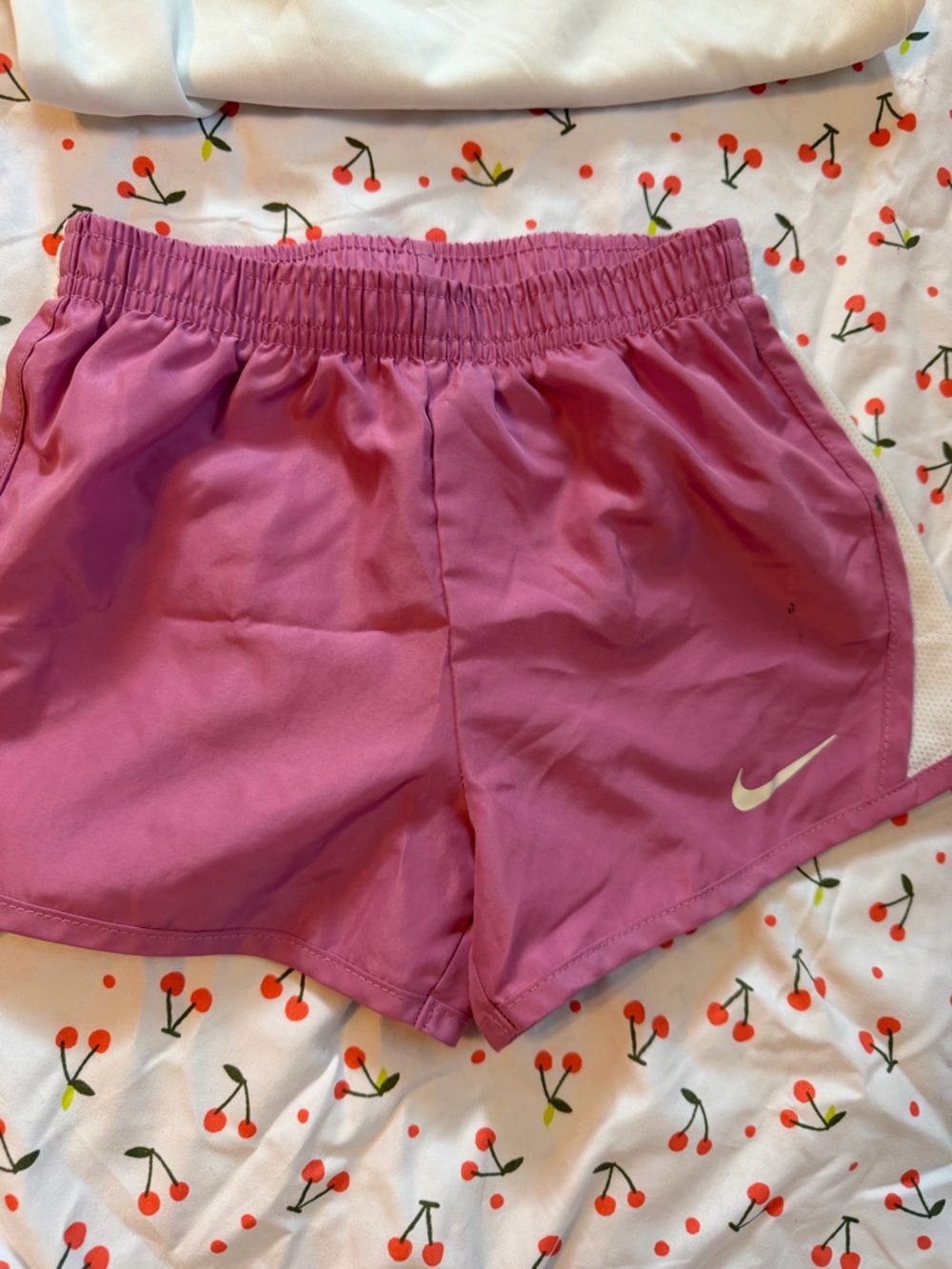 Nike Girls White and Pink Floral Swoosh Matching Set - Picture 4 of 6